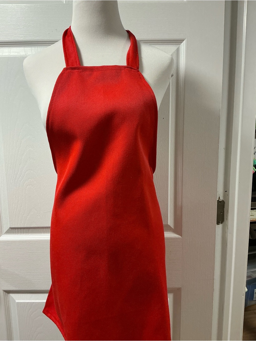 2015 - NEW Solid Cherry Red Bib Apron – Classic Durable Chef Style